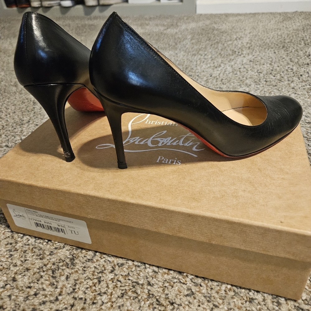 Christian Louboutin Black Pumps